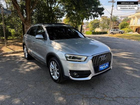 AUDI Q3 2.0 TFSI AMBIENTE QUATTRO 4P GASOLINA S TRONIC